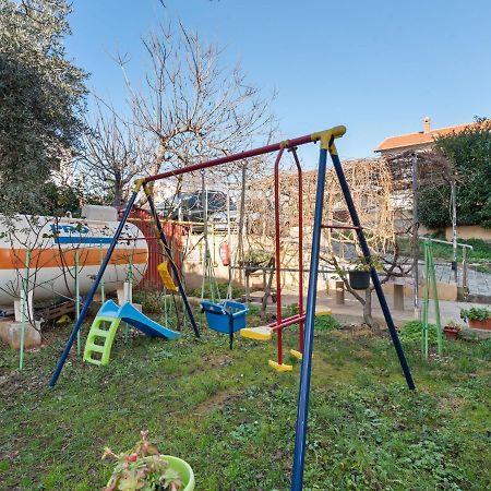 Cosy Holiday Home In Zadar With Garden Exterior foto